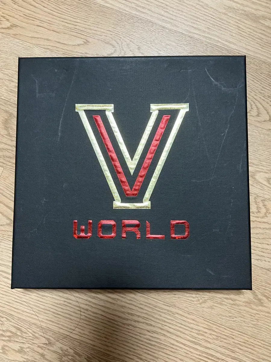 빅뱅 승리 V World 메이킹 DVD, 포토북